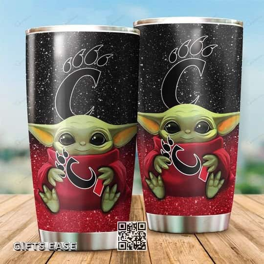 NCAA Cincinnati Bearcats Baby Yoda Star Wars Tumbler Cool Gift For Football Players